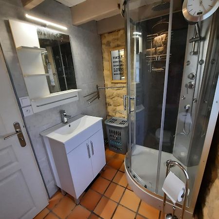 Aux Portes Du Chateau Cottage Intimiste Et Cosy A L'Abri Des Regards Propice A La Detente Rinxent Exterior foto
