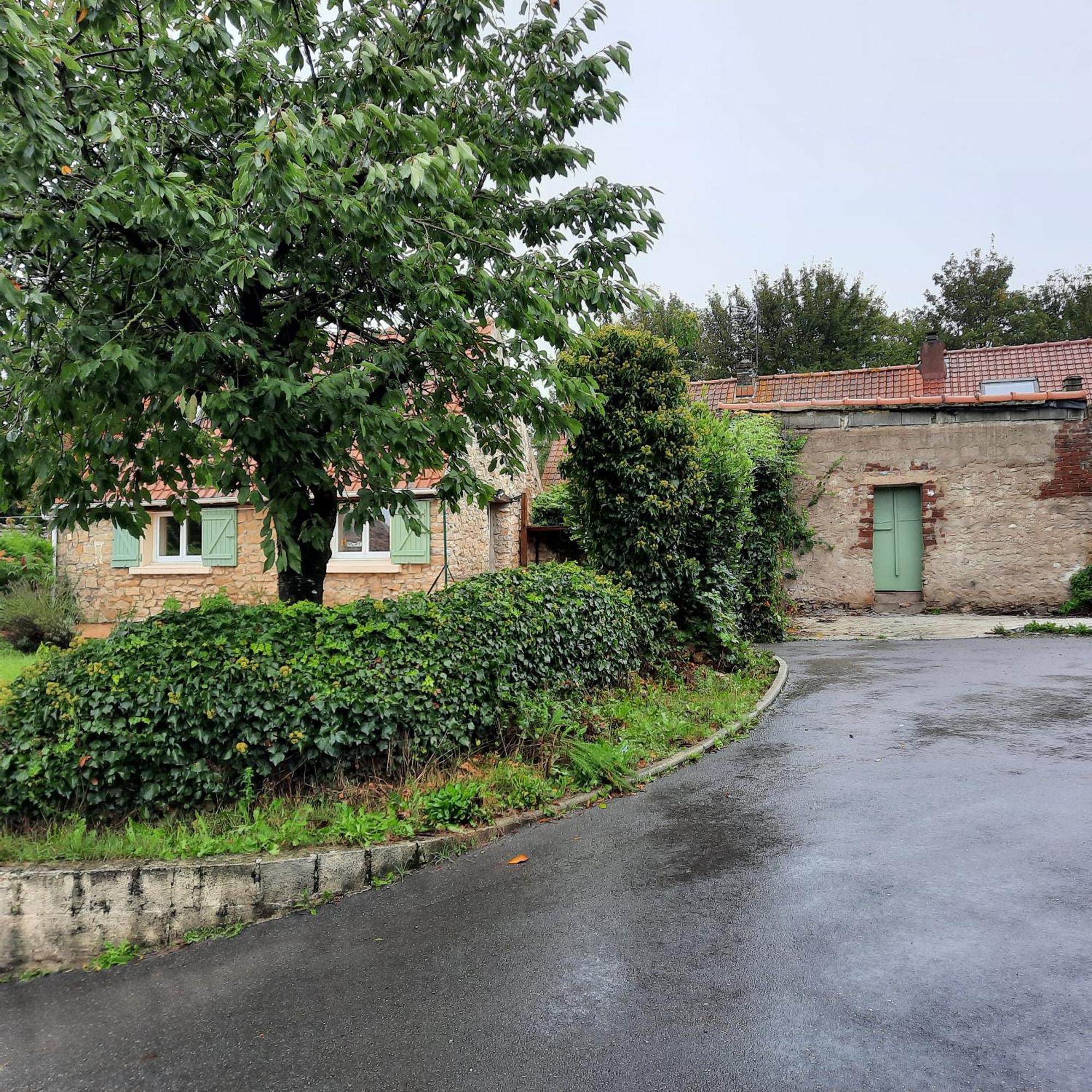 Aux Portes Du Chateau Cottage Intimiste Et Cosy A L'Abri Des Regards Propice A La Detente Rinxent Exterior foto